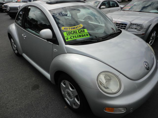 2000 Volkswagen New Beetle SE Crew Cab 4WD FFV