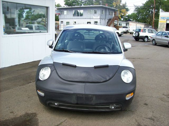 2000 Volkswagen New Beetle T6 AWD Leather Moonroof Navigation