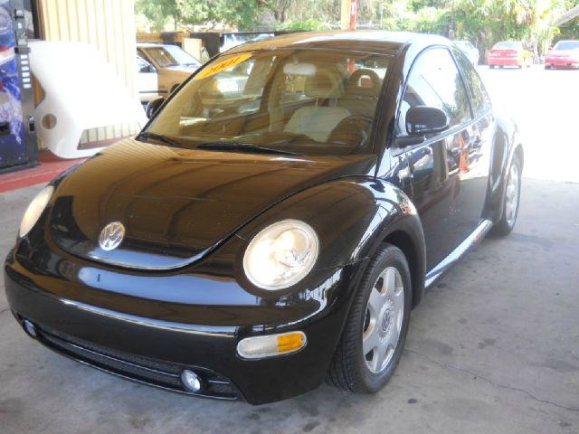 2000 Volkswagen New Beetle SE Crew Cab 4WD FFV