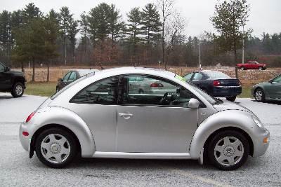 2001 Volkswagen New Beetle FWD 4dr Sport