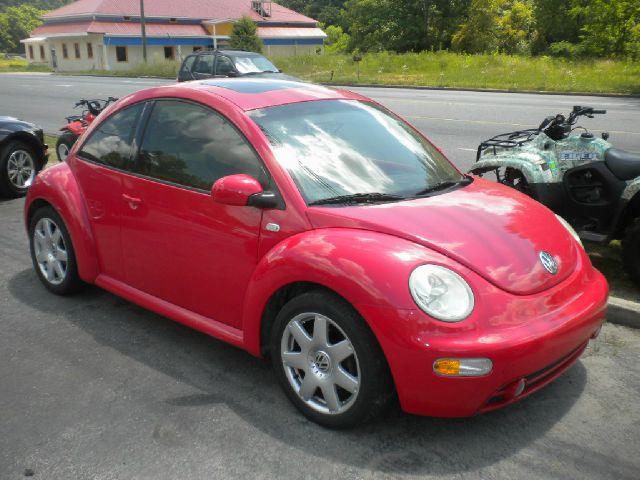 2001 Volkswagen New Beetle SE Crew Cab 4WD FFV