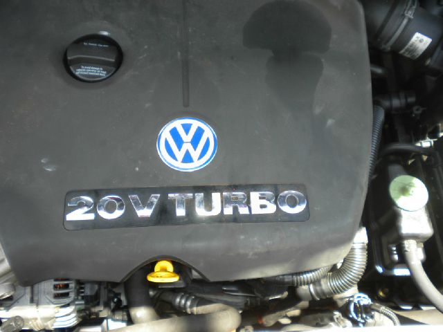 2001 Volkswagen New Beetle SE Crew Cab 4WD FFV