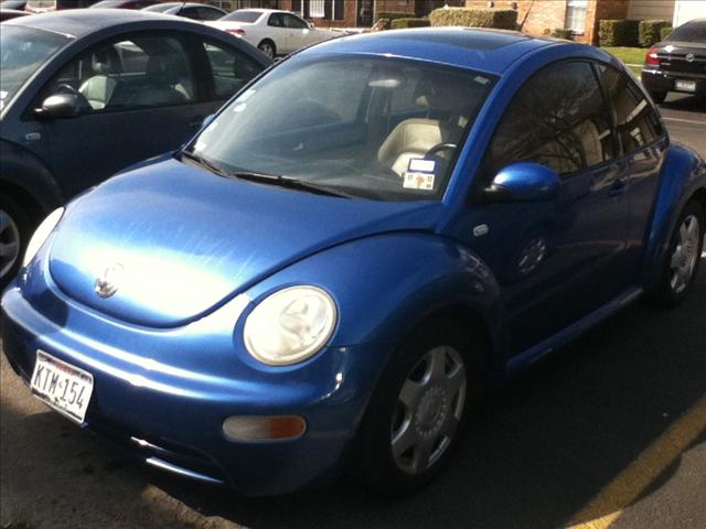 2001 Volkswagen New Beetle 1LT