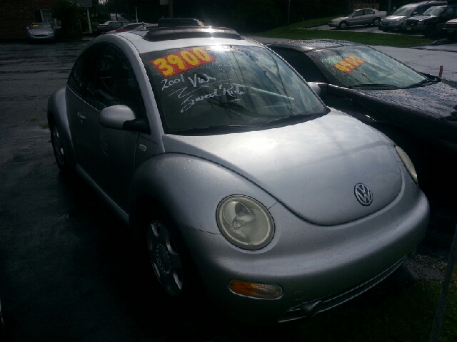 2001 Volkswagen New Beetle SE Crew Cab 4WD FFV