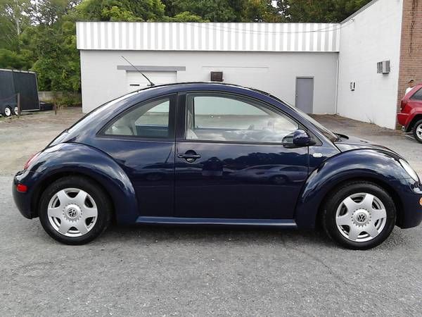 2001 Volkswagen New Beetle Quad Cab 4x2 Shortbox XLT