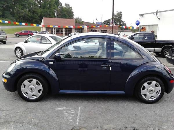 2001 Volkswagen New Beetle Quad Cab 4x2 Shortbox XLT