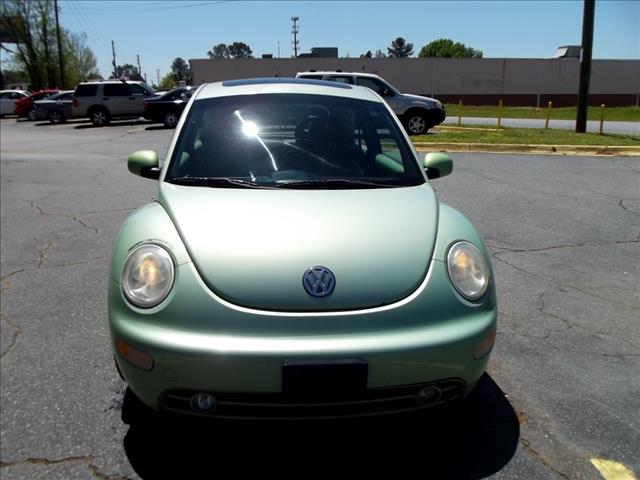 2001 Volkswagen New Beetle SE Crew Cab 4WD FFV