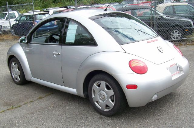 2001 Volkswagen New Beetle King Cab 4WD