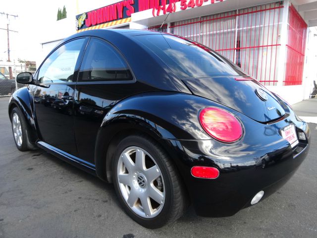 2002 Volkswagen New Beetle SE Crew Cab 4WD FFV