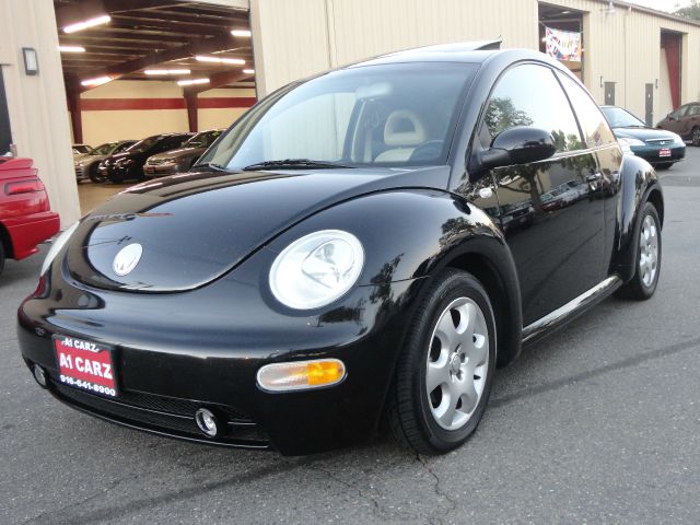 2002 Volkswagen New Beetle 4dr 112 WB AWD