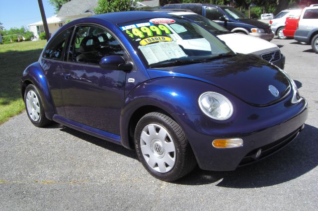 2002 Volkswagen New Beetle Quad Cab 4x2 Shortbox XLT