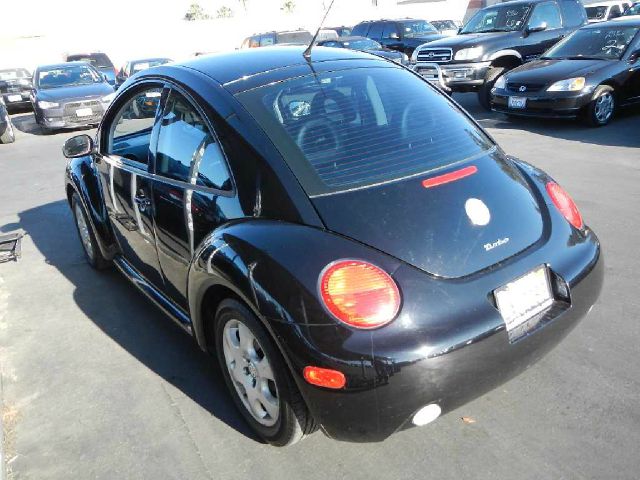 2002 Volkswagen New Beetle SE Crew Cab 4WD FFV