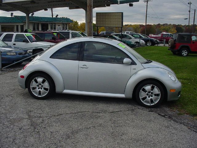 2002 Volkswagen New Beetle 24K