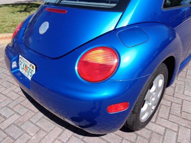 2002 Volkswagen New Beetle 4dr 112 WB AWD