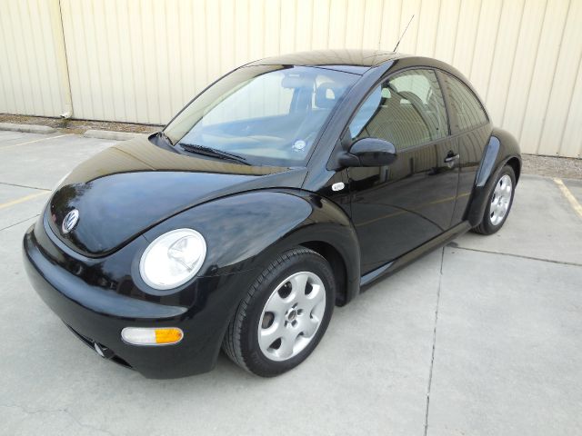 2002 Volkswagen New Beetle 4dr 112 WB AWD