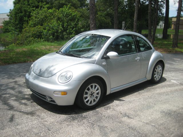 2002 Volkswagen New Beetle 4dr 112 WB AWD