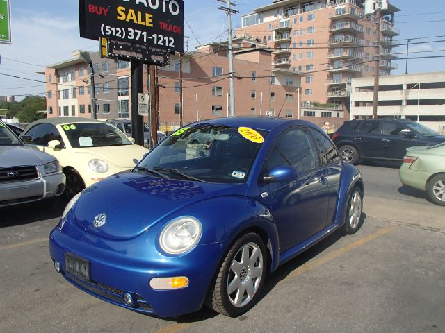 2003 Volkswagen New Beetle SEL Chrome Wheels/front Wheel Drive