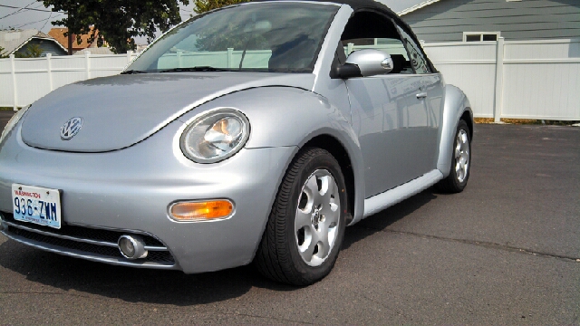 2003 Volkswagen New Beetle 2500 Extended Cab 4WD SLT