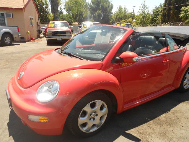 2003 Volkswagen New Beetle 2500 Extended Cab 4WD SLT