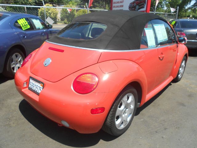 2003 Volkswagen New Beetle 2500 Extended Cab 4WD SLT