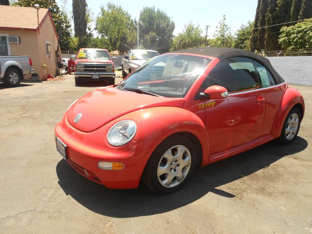 2003 Volkswagen New Beetle 2500 Extended Cab 4WD SLT