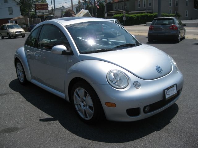 2003 Volkswagen New Beetle GT 4 Door