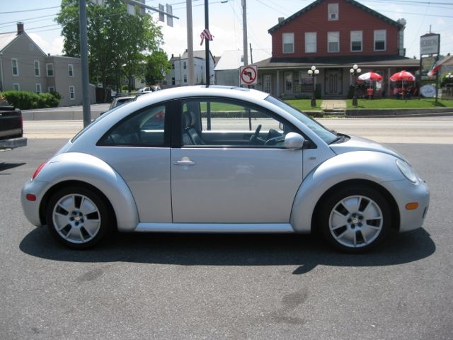 2003 Volkswagen New Beetle GT 4 Door