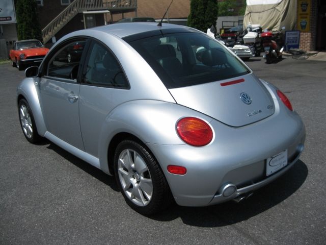 2003 Volkswagen New Beetle GT 4 Door