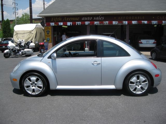 2003 Volkswagen New Beetle GT 4 Door