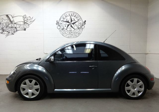 2003 Volkswagen New Beetle Crewmax-short-limited-sunroof-6 CD Jbl-newer Tires