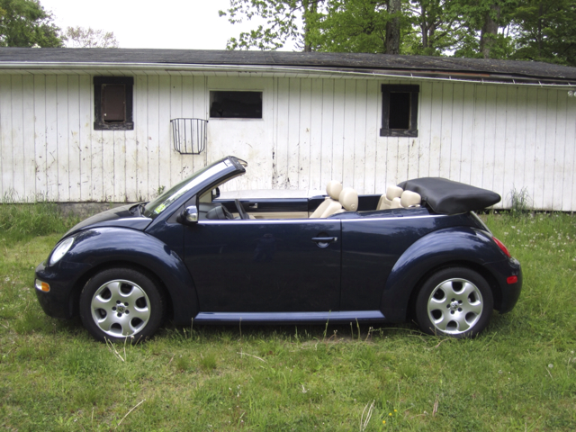 2003 Volkswagen New Beetle 2500 Extended Cab 4WD SLT