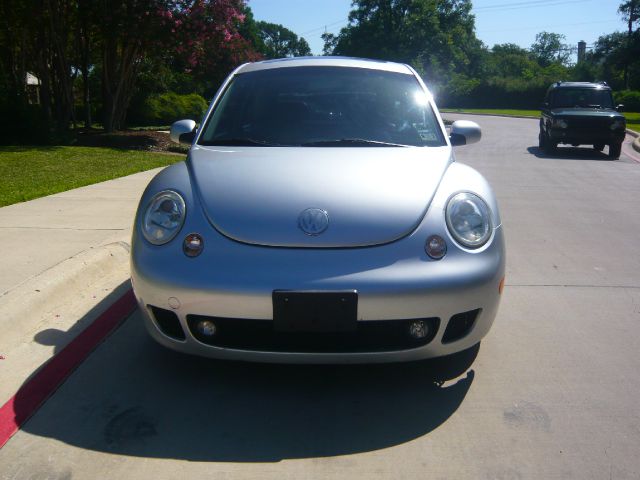 2003 Volkswagen New Beetle GT 4 Door