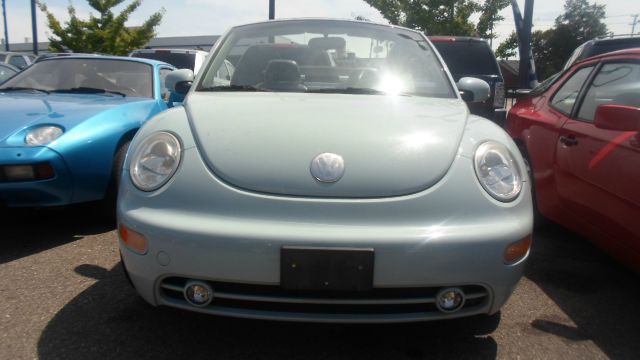 2003 Volkswagen New Beetle Unknown