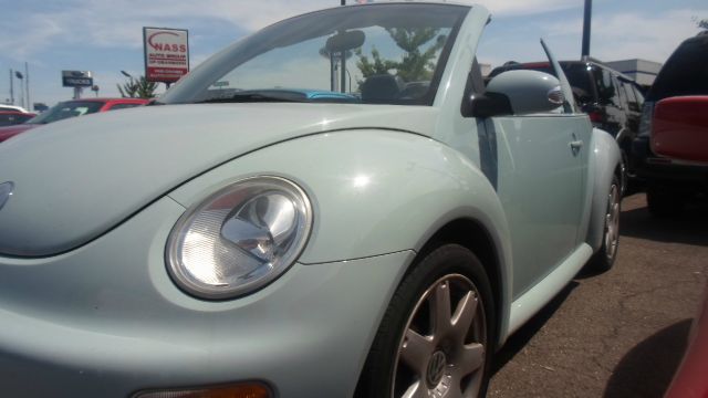 2003 Volkswagen New Beetle Unknown