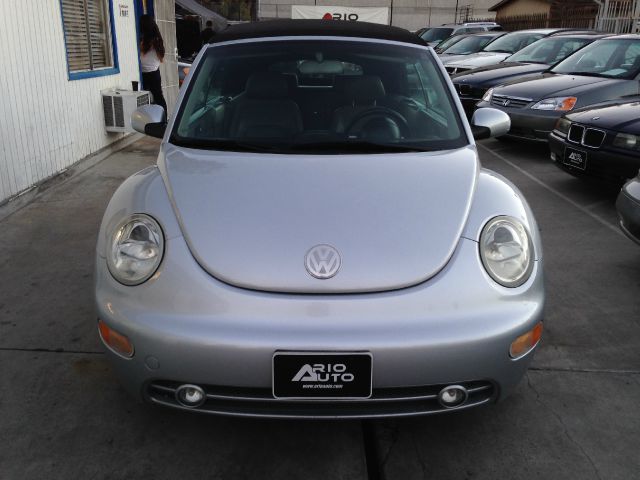 2003 Volkswagen New Beetle 2500 Extended Cab 4WD SLT