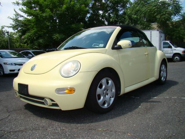 2003 Volkswagen New Beetle 2500 Extended Cab 4WD SLT