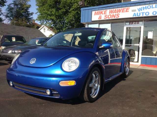 2003 Volkswagen New Beetle Crewmax-short-limited-sunroof-6 CD Jbl-newer Tires