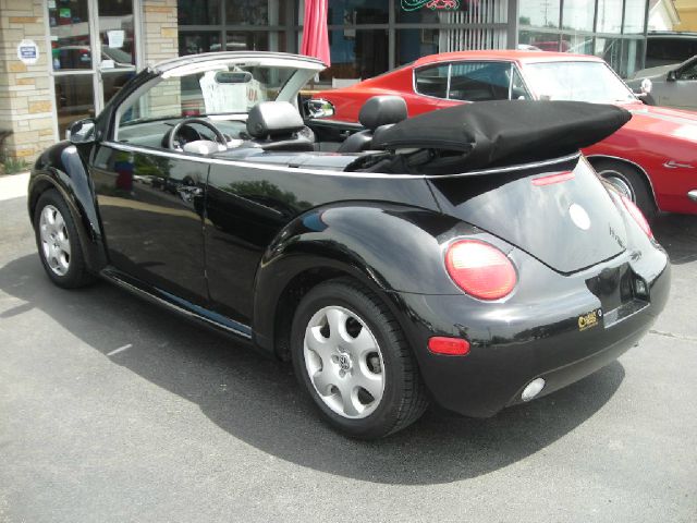 2003 Volkswagen New Beetle 2500 Extended Cab 4WD SLT