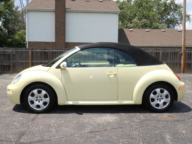 2003 Volkswagen New Beetle 2500 Extended Cab 4WD SLT