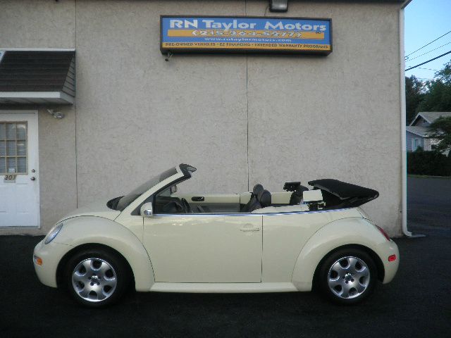 2003 Volkswagen New Beetle 2500 Extended Cab 4WD SLT