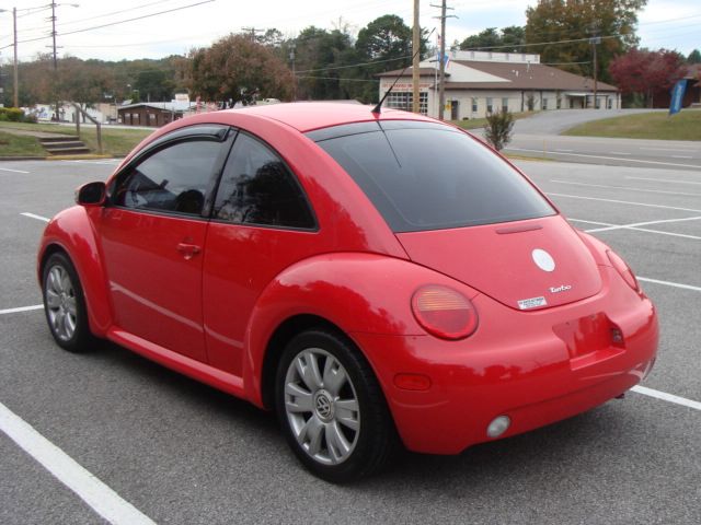 2003 Volkswagen New Beetle Crewmax-short-limited-sunroof-6 CD Jbl-newer Tires