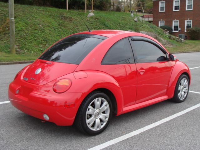 2003 Volkswagen New Beetle Crewmax-short-limited-sunroof-6 CD Jbl-newer Tires