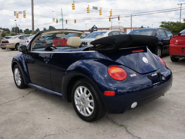 2004 Volkswagen New Beetle Unknown