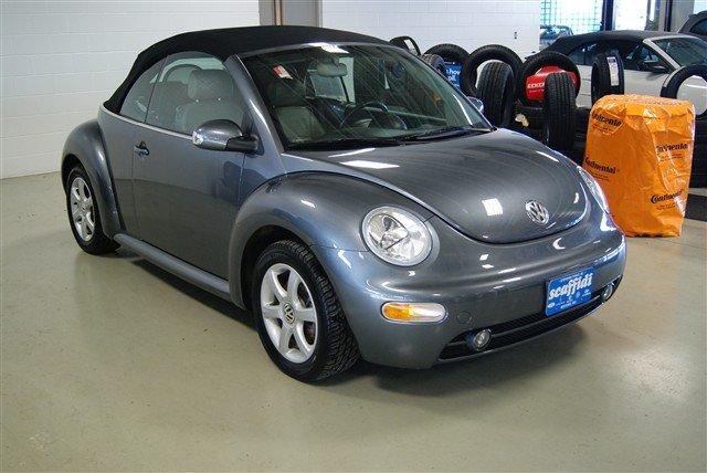 2004 Volkswagen New Beetle 1LT