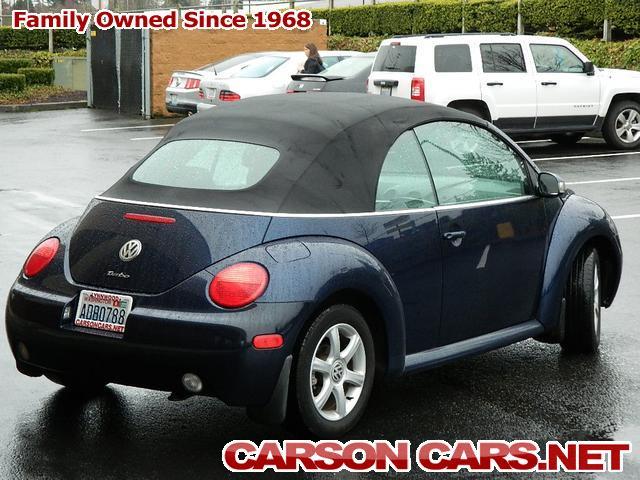 2004 Volkswagen New Beetle FWD 4dr Sport