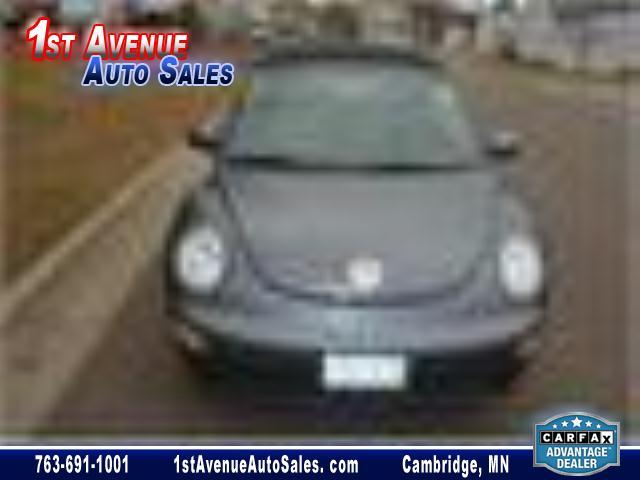 2004 Volkswagen New Beetle 2500 SLE 4WD W/sunroof