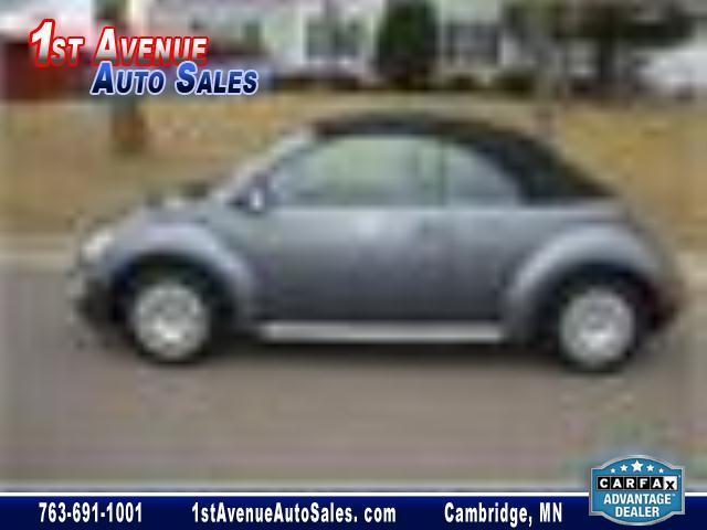 2004 Volkswagen New Beetle 2500 SLE 4WD W/sunroof