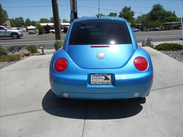 2004 Volkswagen New Beetle XR V6