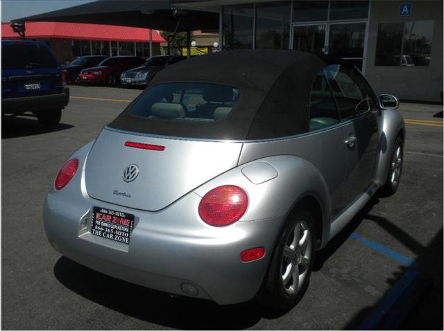 2004 Volkswagen New Beetle 2500 Extended Cab 4WD SLT