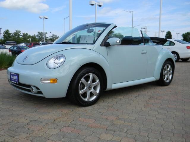 2004 Volkswagen New Beetle 2500 Extended Cab 4WD SLT